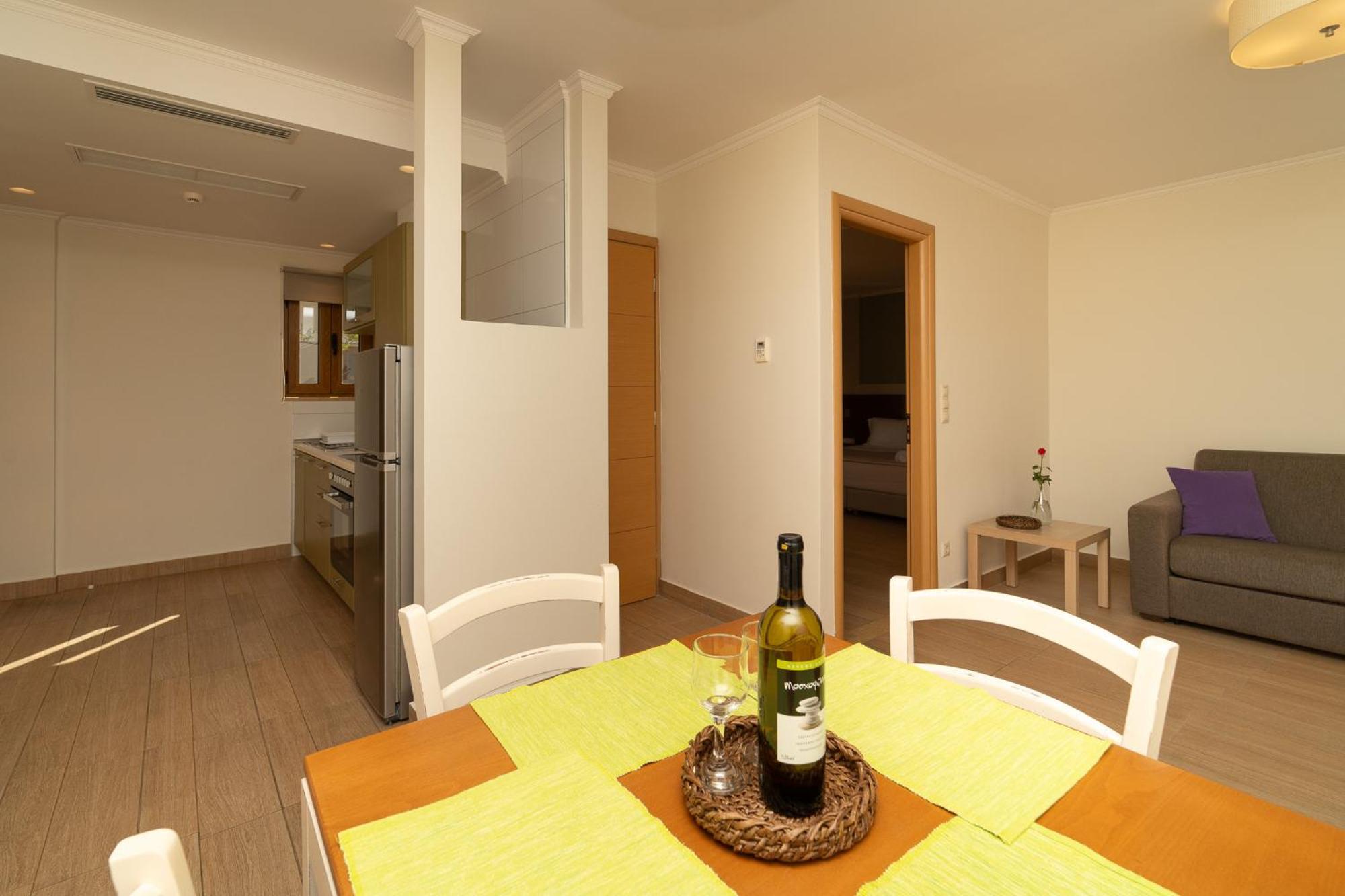 Niriides Luxury Villas Метони Экстерьер фото