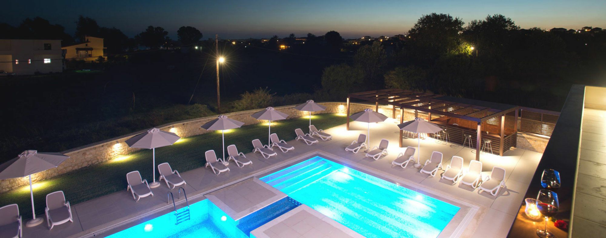 Niriides Luxury Villas Метони Экстерьер фото